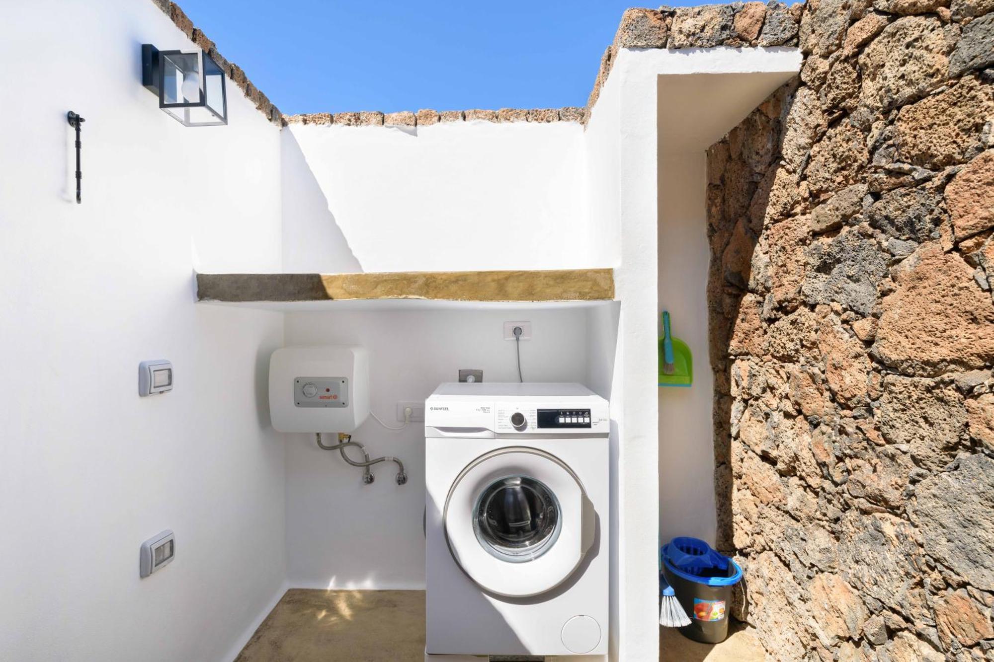 Apartamento Los 4 Nobles Tinajo Exterior foto