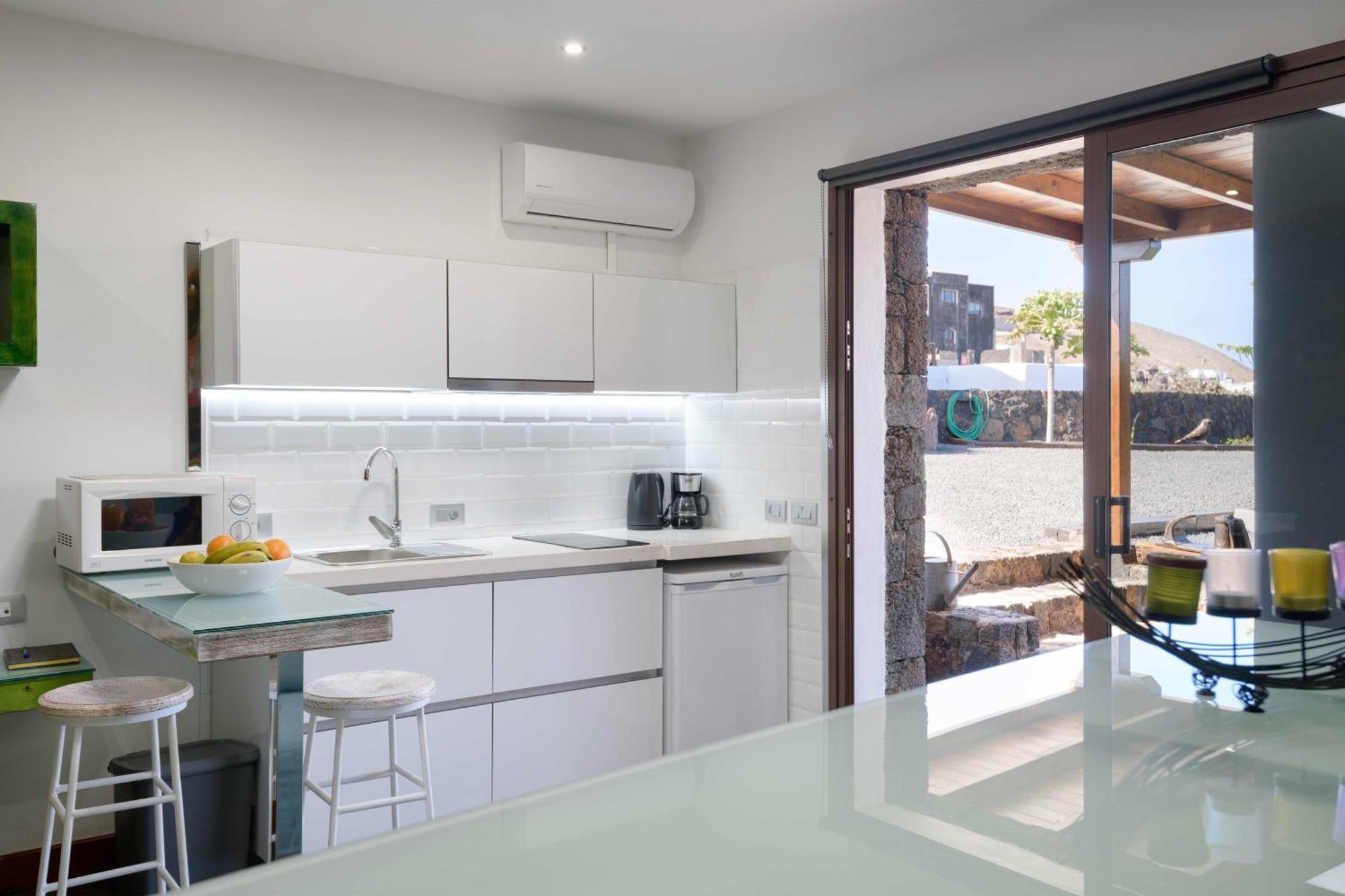 Apartamento Los 4 Nobles Tinajo Exterior foto